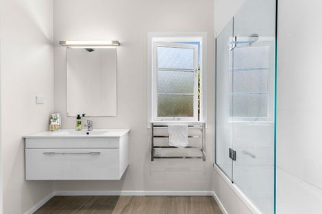 Photo of property in 11 Argyle Street, Waipu, 0510