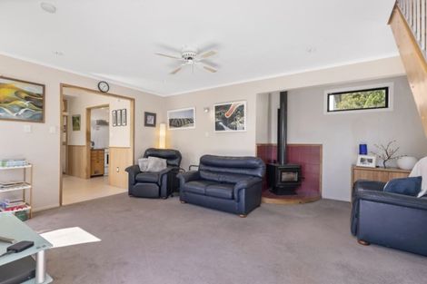 Photo of property in 14 Matipo Street, Eastbourne, Lower Hutt, 5013