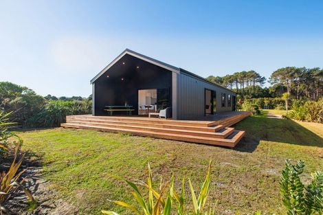 Photo of property in 4 Tarapuka Way, Mahia, Nuhaka, 4198