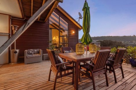 Photo of property in 72 Leeward Drive, Whitby, Porirua, 5024