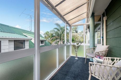Photo of property in 1/18 Kitewao Street, Northcote, Auckland, 0627