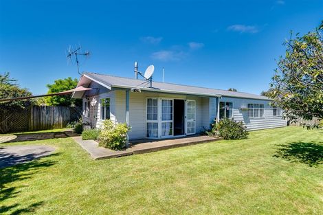 Photo of property in 12 Ted Harpur Place, Onekawa, Napier, 4110
