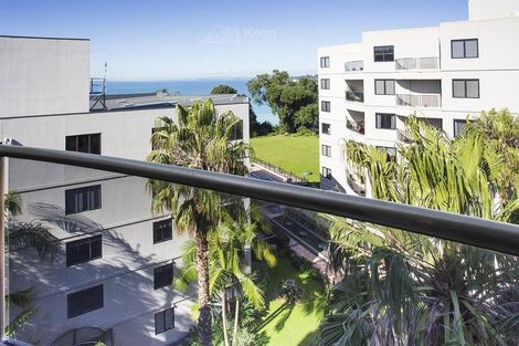 Photo of property in Mon Desir Apartments, 5/175g Hurstmere Road, Takapuna, Auckland, 0622