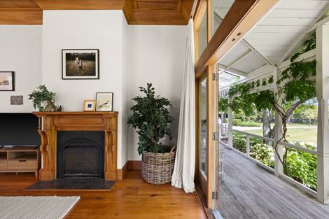 Photo of property in 29 Gordon Road, Te Awanga, 4102