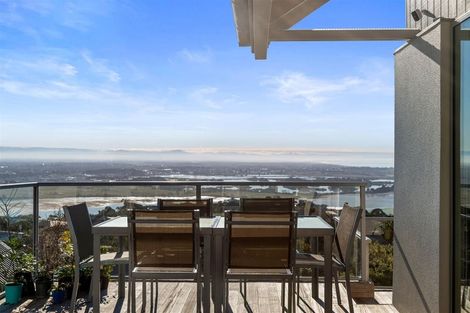 Photo of property in 135 Major Hornbrook Road, Mount Pleasant, Christchurch, 8081