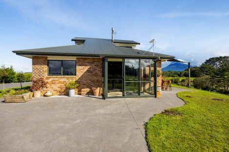 Photo of property in 89a Cornwall Road, Eltham, Hawera, 4673