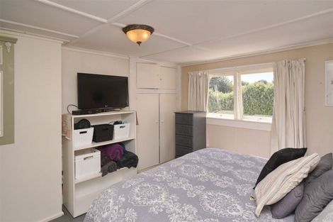 Photo of property in 41 Batten Grove, The Pines Beach, 7630