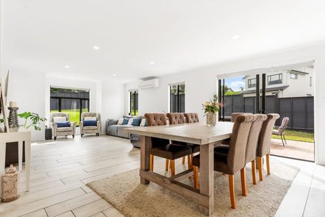 Photo of property in 15 Lagoon View, Gulf Harbour, Whangaparaoa, 0930