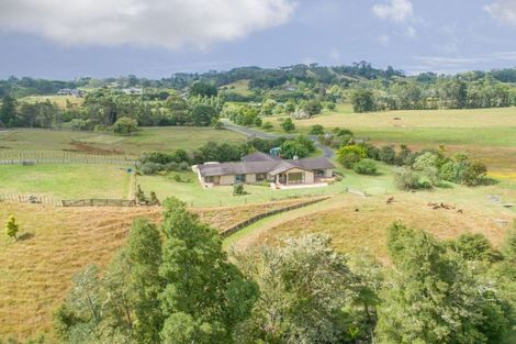 Photo of property in 44 Poynter Lane, Dairy Flat, Silverdale, 0992