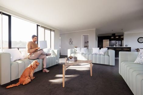 Photo of property in 32 Evergreen Parade, Rosehill, Papakura, 2113