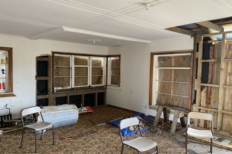 Photo of property in 62 Victoria Street, Patea, 4520