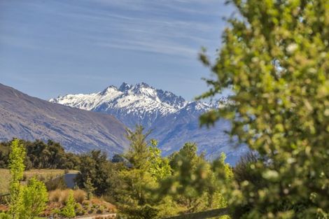Photo of property in 31 Matheson Crescent, Albert Town, Wanaka, 9305