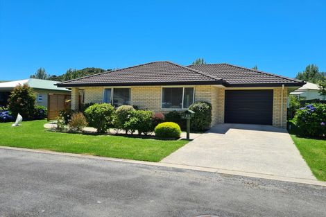 Photo of property in 15 Allman Drive, Coromandel, 3506