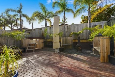 Photo of property in 55 Aspiring Avenue, Flat Bush, Auckland, 2019