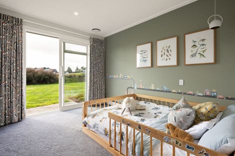 Photo of property in 8 Penbeagle Road, Te Kowhai, Hamilton, 3288