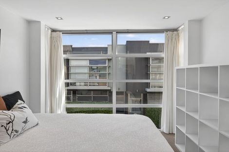 Photo of property in 8/8a Settlers Crescent, Ferrymead, Christchurch, 8023