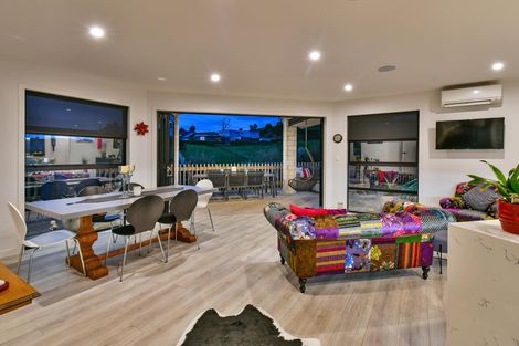 Photo of property in 29 Mcintosh Drive, Pokeno, 2471