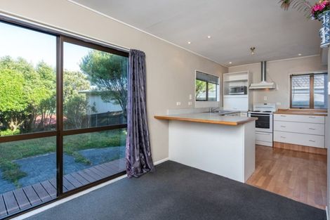 Photo of property in 10 Guadeloupe Crescent, Grenada Village, Wellington, 6037