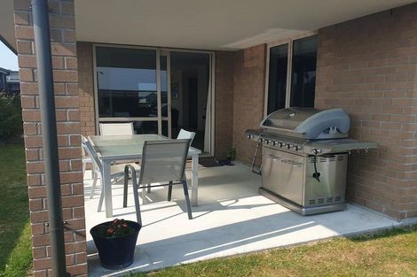 Photo of property in 26 Hebe Crescent, Papamoa Beach, Papamoa, 3118