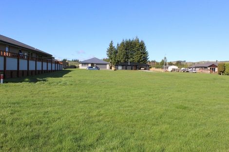 Photo of property in 16 Takahe Lane, Te Anau, 9679