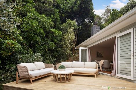 Photo of property in 17 Beach Street, Island Bay, Wellington, 6023