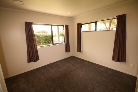 Photo of property in 42a Roberts Road, Lansdowne, Masterton, 5810