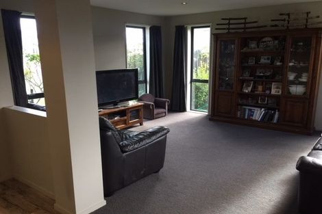 Photo of property in 28 Acacia Avenue, Rangiora, 7400