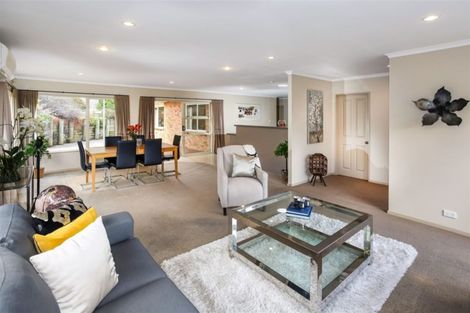 Photo of property in 115 Valley Road, Pukekohe, 2120