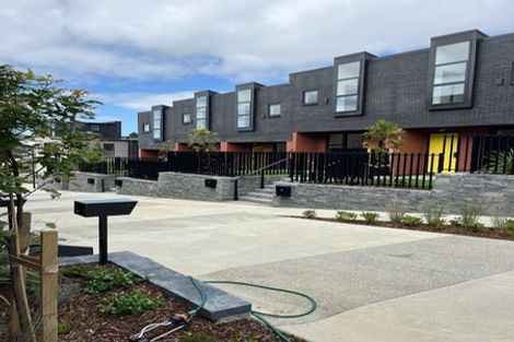 Photo of property in 3 Pataka Way, Mount Roskill, Auckland, 1041