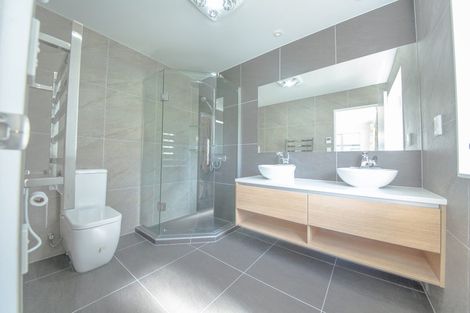 Photo of property in 27 Westerley Place, Long Bay, Auckland, 0630