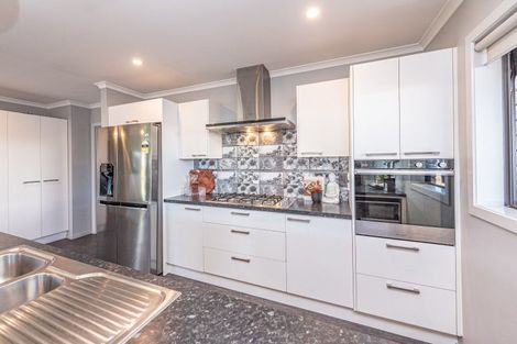 Photo of property in 19 Poynter Place, Gonville, Whanganui, 4501