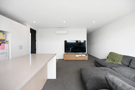 Photo of property in 2/14 Mitcham Avenue, Forest Lake, Hamilton, 3200