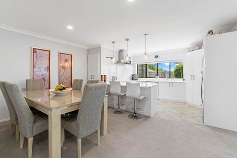Photo of property in 14 Mission View Drive, Northpark, Auckland, 2013