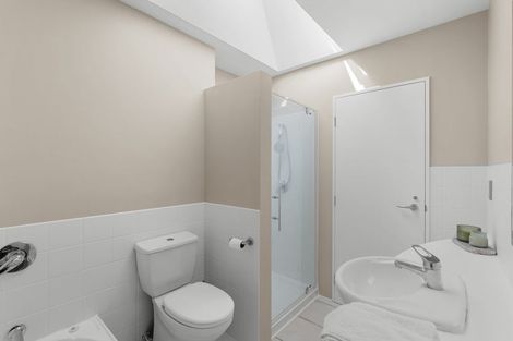 Photo of property in 28 Courtenay Street, St Albans, Christchurch, 8014