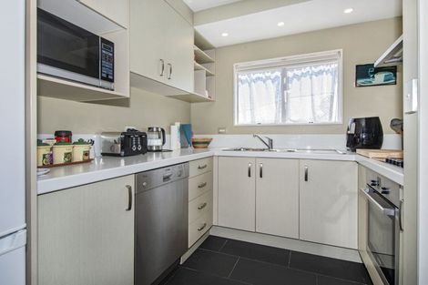 Photo of property in 39 Raumati Crescent, Onerahi, Whangarei, 0110