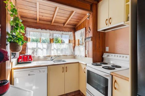 Photo of property in 305a Achilles Avenue, Whangamata, 3620