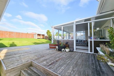 Photo of property in 19 Skerman Street, Marton, 4710