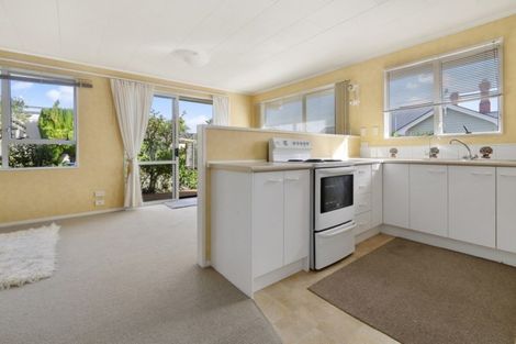 Photo of property in 11 Rangitoto View Road, Cockle Bay, Auckland, 2014