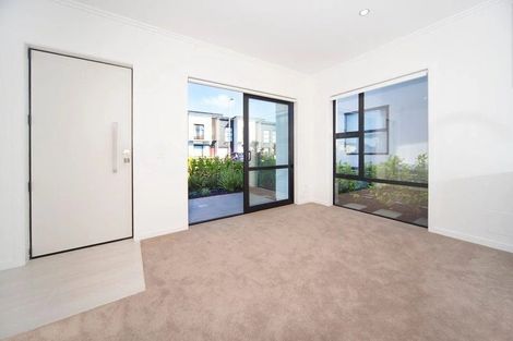 Photo of property in 15 Grey Warbler Road, Hobsonville, Auckland, 0616