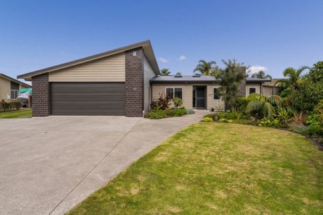 Photo of property in 80 Kupe Drive, Whitianga, 3510