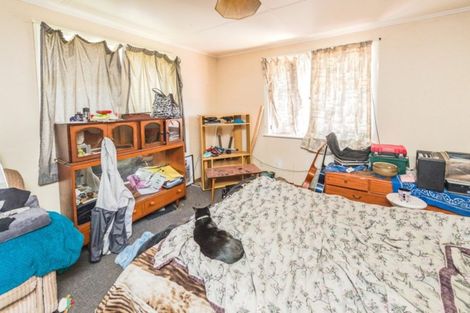 Photo of property in 60 Matipo Street, Castlecliff, Whanganui, 4501