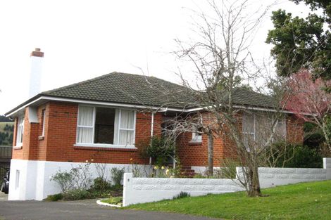 Photo of property in 1 Featherston Street, Macandrew Bay, Dunedin, 9014