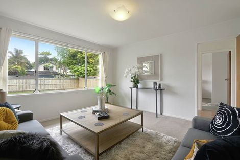Photo of property in 33b Mccrystal Avenue, Eastern Beach, Auckland, 2012