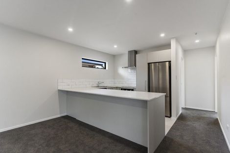 Photo of property in 41 Kingdale Road, Henderson, Auckland, 0610