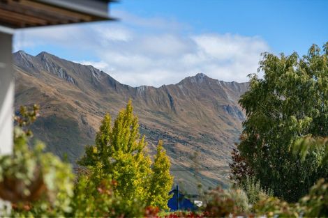 Photo of property in 76 Roche Street, Wanaka, 9305