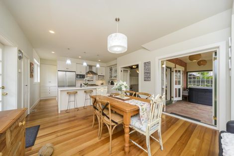 Photo of property in 7 Alan Street, Palmerston North, 4414