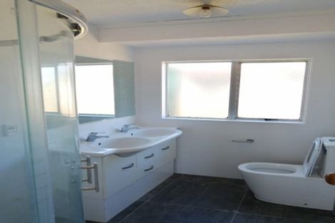 Photo of property in 9 Greenstone Place, Clover Park, Auckland, 2019