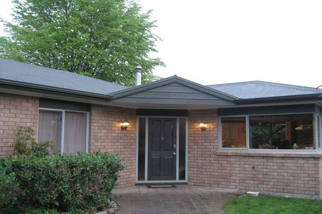 Photo of property in 8a Bowen Street, Cambridge, 3434