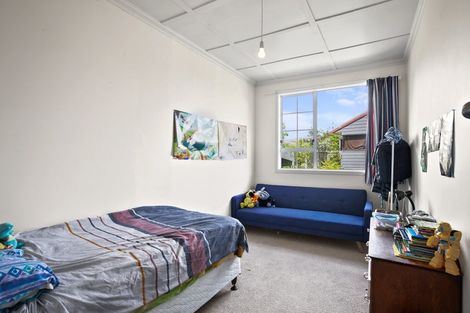 Photo of property in 222 Frankley Road, Frankleigh Park, New Plymouth, 4310