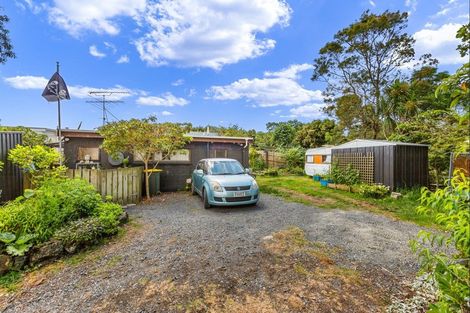 Photo of property in 2/25 Hammond Avenue, Hatfields Beach, Orewa, 0931